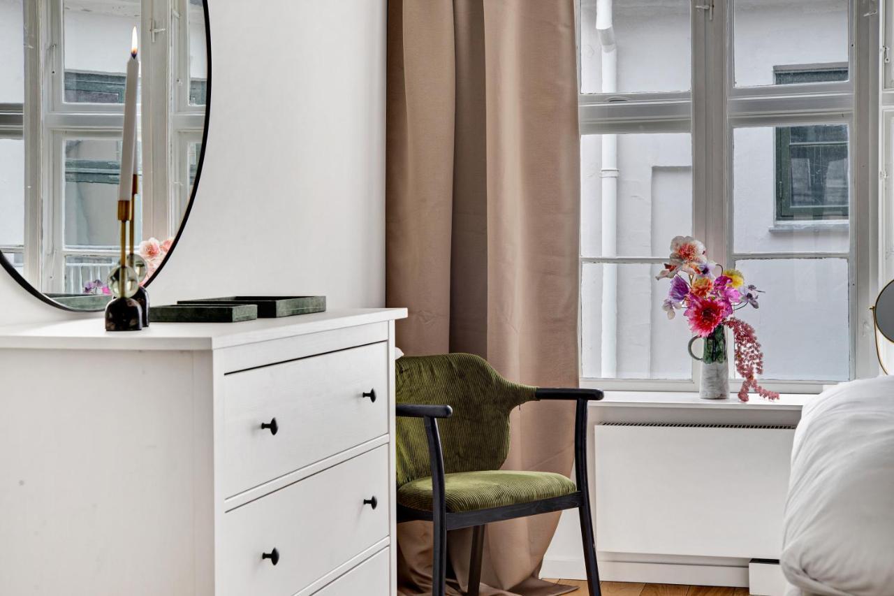 Sanders Regent - Chic Three-bedroom Near Square * Copenhagen