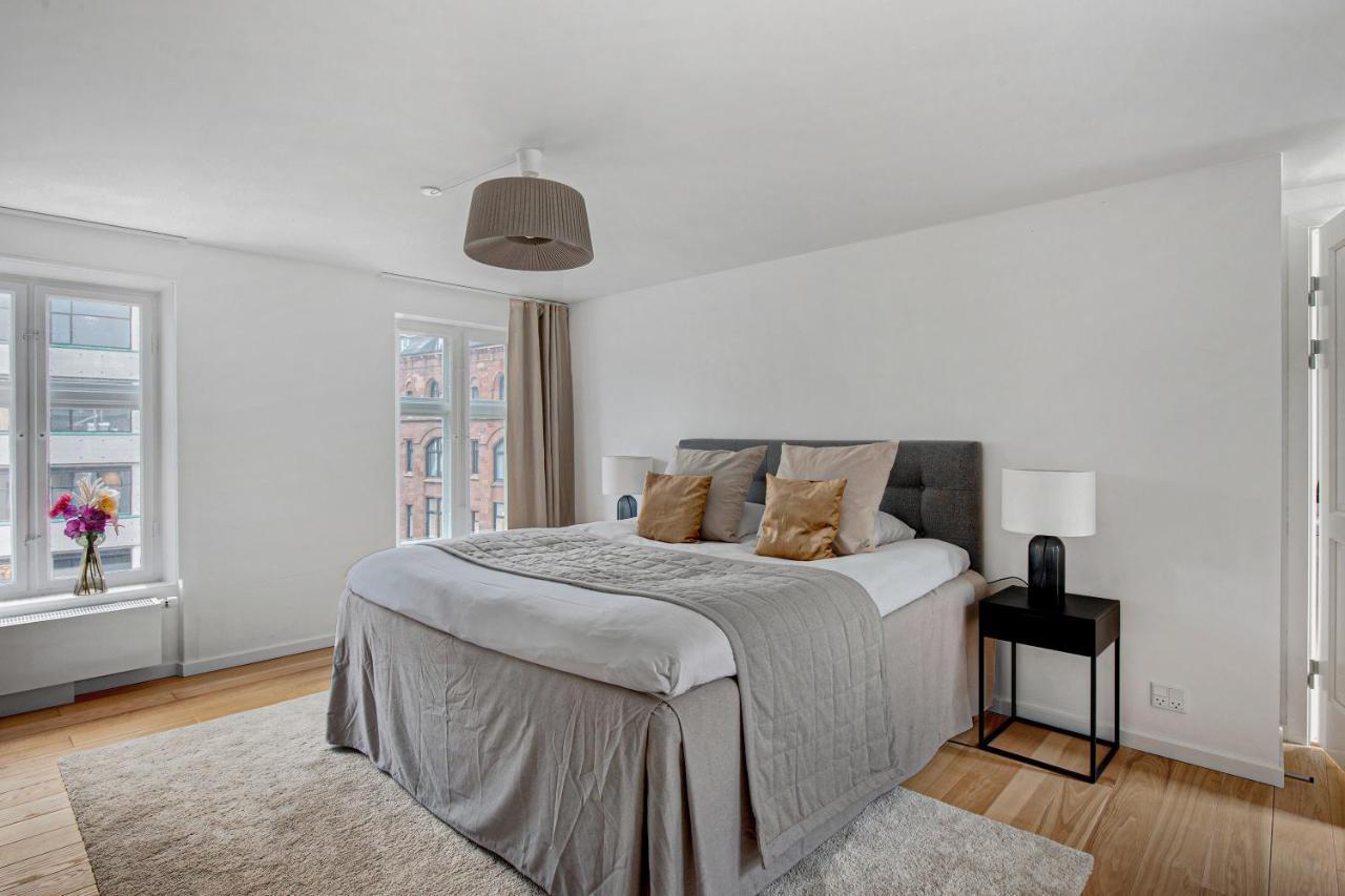 Sanders Regent - Chic Three-bedroom Near Square Appartement *